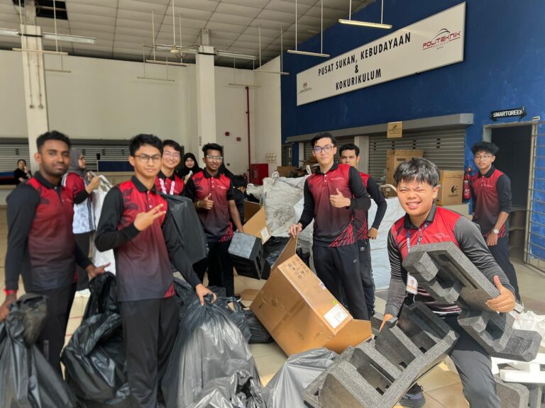 Aktiviti Kitar Semula , E-Waste oleh pelajar Kelab Mesra Alam, 8 Ogos 2025